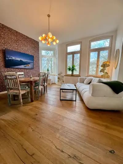 Großes City-Apartment am Waffenplatz mit 3 Schlafzimmern & 2 Bädern in Oldenburg – Detailansicht 1