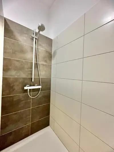 Großes City-Apartment am Waffenplatz mit 3 Schlafzimmern & 2 Bädern in Oldenburg – Detailansicht 3