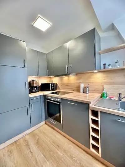 Ruhiges Dachgeschoss-Apartment mit 3 Schlafzimmern in der City, Oldenburg – Schlafzimmer