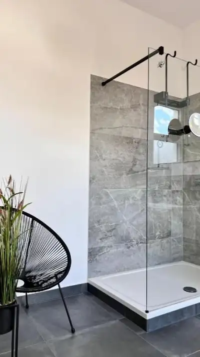 Exklusives City-Apartment im Herzen Oldenburgs mit Balkon und Parkplatz in Oldenburg – Gesamtansicht