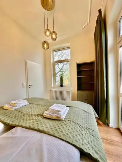 Ferienhaus Juliusplate 6 – Spielkeller & Weserblick in Berne – Gesamtansicht