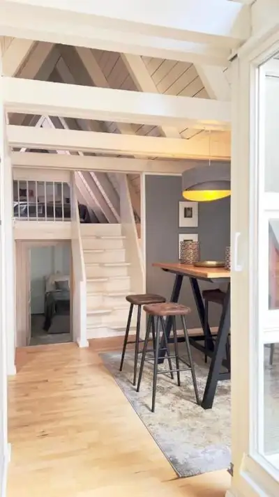 Gemütliche Maisonettewohnung mit Dachterrasse am Schloss in Oldenburg – Badezimmer